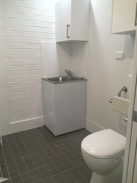 Bathroom/Laundry – Refurbished